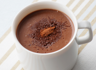 2 Healthy Hot Chocolate Recipes To Enjoy This Fall