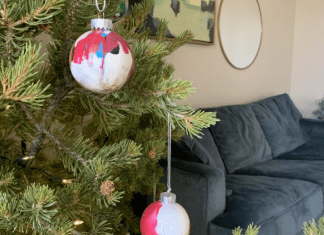Three DIY Ornaments for Kids that You'll Actually Want to Put on the Tree