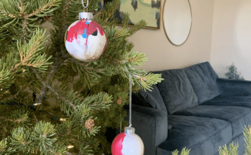 Three DIY Ornaments for Kids that You'll Actually Want to Put on the Tree