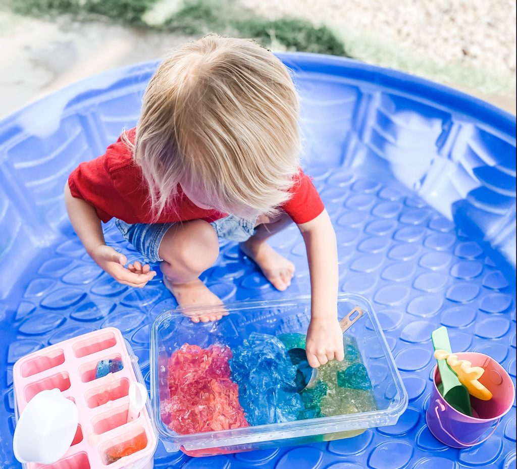 5 Messy Play Ideas My Toddler Loved